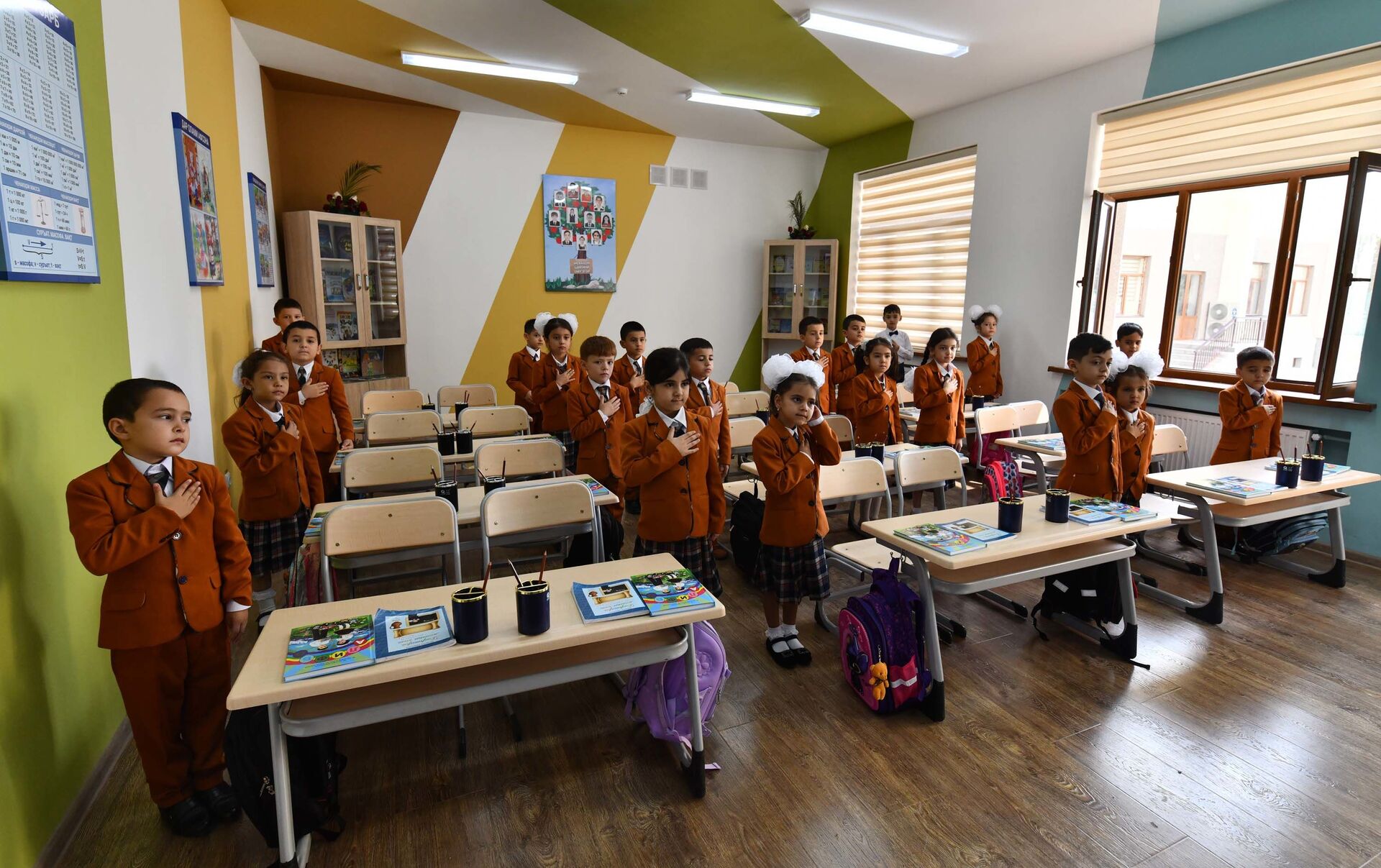 фото школа таджикистане