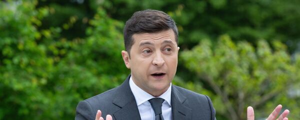 Президент Украины Владимир Зеленский  - Sputnik Тоҷикистон