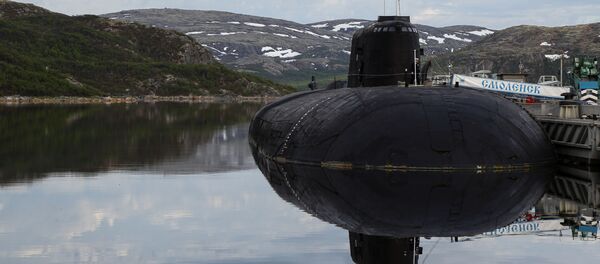 Российский атомный подводный ракетоносный крейсер проекта 949А Антей К-410 Смоленск  - Sputnik Таджикистан