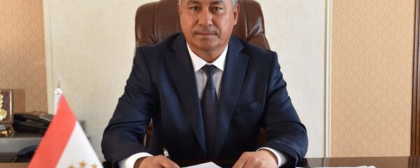 Бахром Иноятзода - Sputnik Тоҷикистон