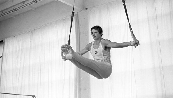 Абсолютный чемпион мира и Европы 1979 года Александр Дитятин - Sputnik Таджикистан