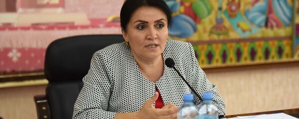 Министр культуры Таджикистана Давлатзода Зулфия Давлат - Sputnik Тоҷикистон