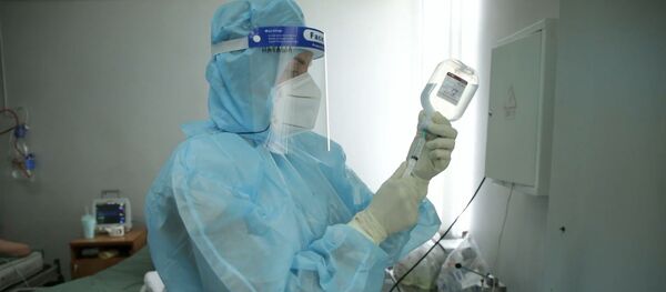 Как российские медики помогают кыргызским коллегам лечить COVID-19 - Sputnik Таджикистан