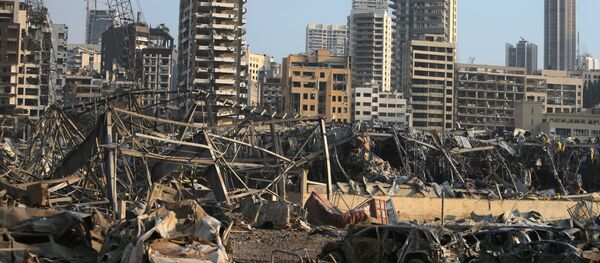 Последствия разрушения в Бейруте после взрыва Последствия разрушения в Бейруте после взрыва - Sputnik Таджикистан