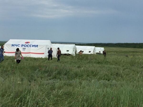 Жертвы мошенников: как мигрантов вернули домой с границ России - Sputnik Таджикистан