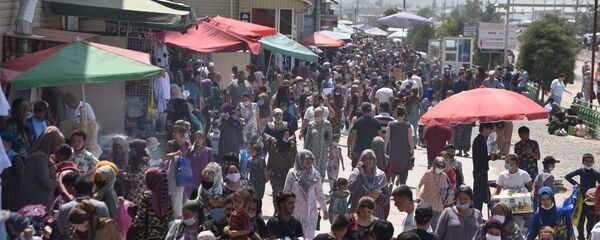 В Душанбе открылась ярмарка школьных товаров - Sputnik Тоҷикистон