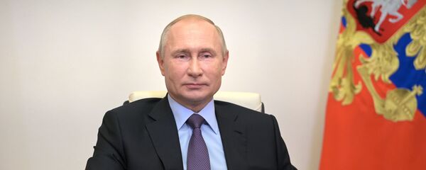 Президент РФ Владимир Путин - Sputnik Тоҷикистон