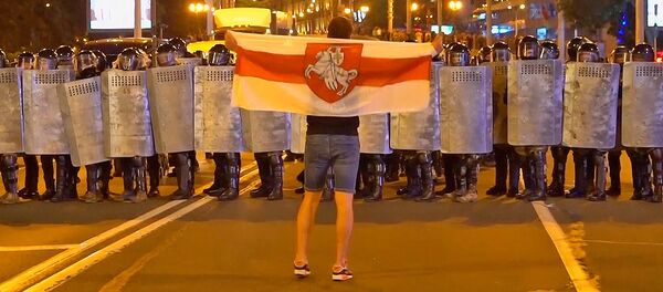 Протесты в Белоруссии: жаркая ночь после выборов  - Sputnik Таджикистан