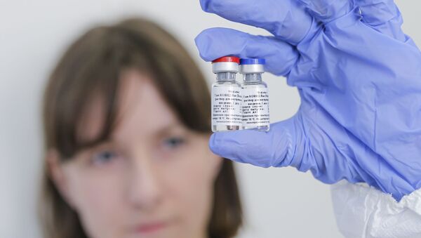 Первая в мире вакцина от коронавируса - Sputnik Тоҷикистон