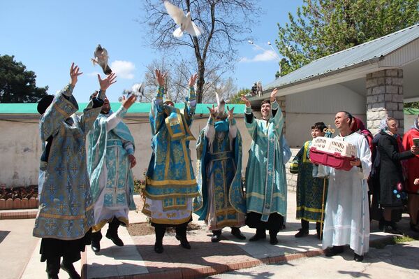 Праздник в душанбинском храме - Sputnik Таджикистан