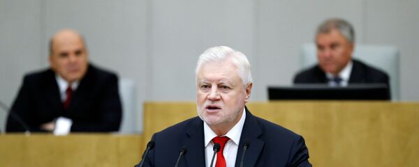 Руководитель фракции политической партии Справедливая Россия Сергей Миронов Руководитель фракции политической партии Справедливая Россия Сергей Миронов - Sputnik Таджикистан