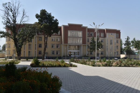 Школа - Sputnik Таджикистан