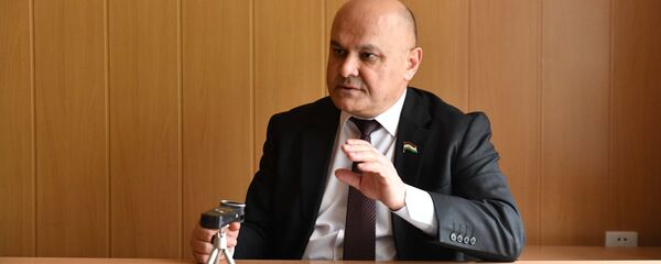Председатель Аграрной партии Рустам Латифзода   - Sputnik Тоҷикистон