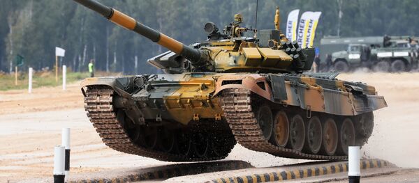 Соревнования по танковому биатлону Армия-2020 © Ruptly - Sputnik Тоҷикистон