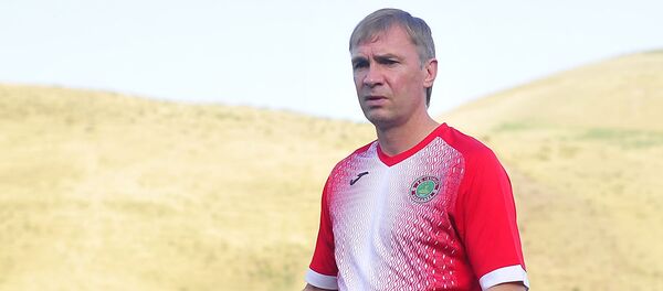 Главный тренер команды «Истиклол» Виталий Левченко - Sputnik Тоҷикистон