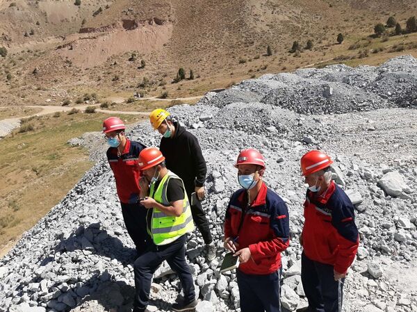 ТАЛКО Голд - как строится промышленная красавица в объятиях Фанских гор ТАЛКО Голд - как строится промышленная красавица в объятиях Фанских гор - Sputnik Таджикистан