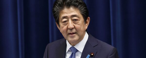 Премьер-министр Японии Синдзо Абэ Премьер-министр Японии Синдзо Абэ - Sputnik Тоҷикистон