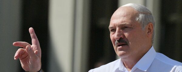 Митинг в поддержку действующего президента Белоруссии А. Лукашенко в Минске - Sputnik Таджикистан