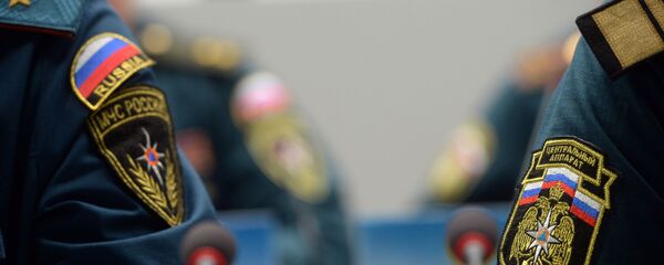 Нашивки на форме сотрудников МЧС - Sputnik Таджикистан