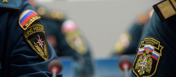 Нашивки на форме сотрудников МЧС Нашивки на форме сотрудников МЧС - Sputnik Тоҷикистон
