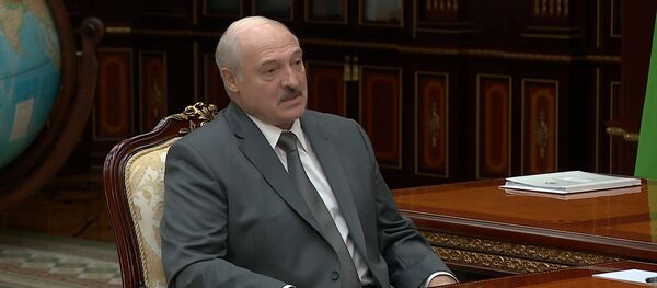 Лукашенко о новой конституции: перемены - это не всегда движение вперед - Sputnik Тоҷикистон