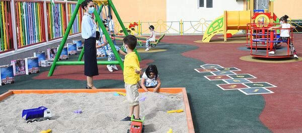 Детская площадка в детском саду - Sputnik Тоҷикистон