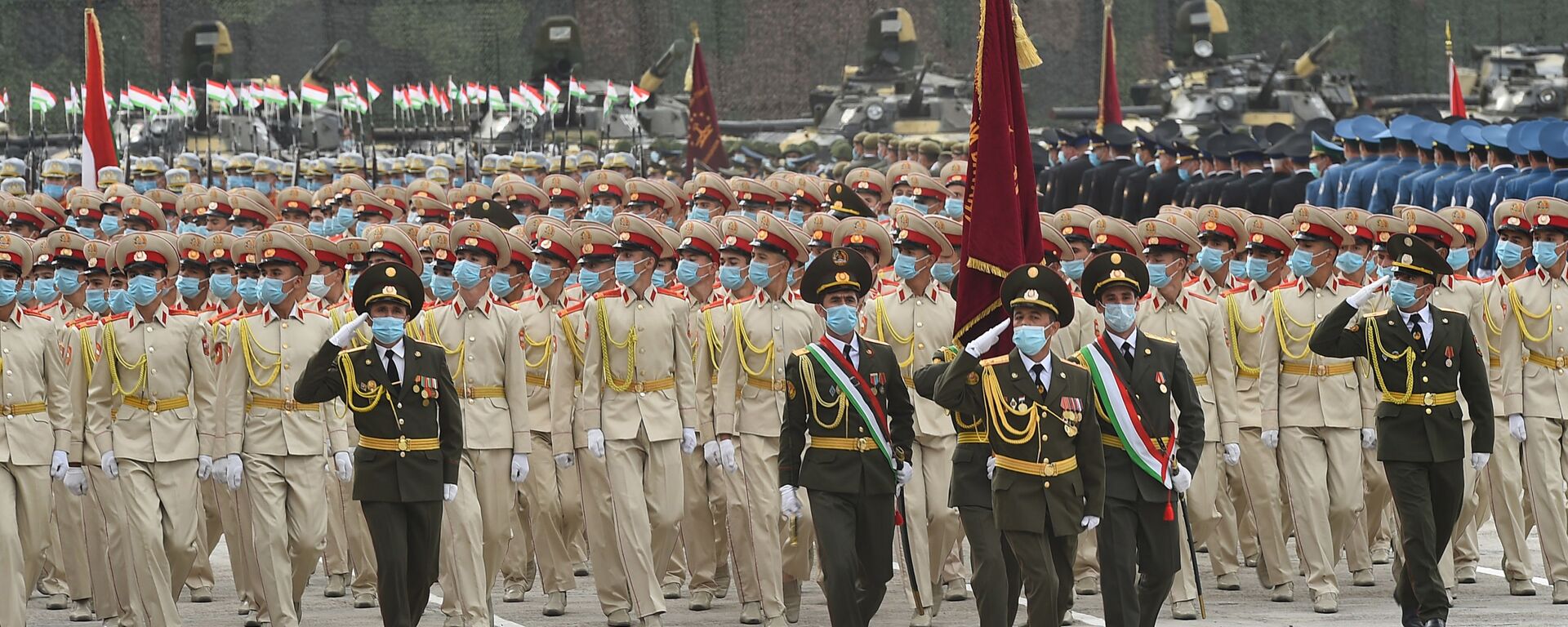 Военный парад национальной гвардии Таджикистана - Sputnik Таджикистан, 1920, 04.02.2021