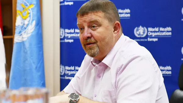 Вирусолог Александр Семенов