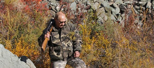 В.Путин во время экспедиции в Убсунурскую котловину - Sputnik Таджикистан