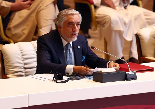 Афганиский политик Абдулла Абдулла во время переговоров между правительством Афганистана и движением Талибан (запрещено в РФ) в Катаре - Sputnik Таджикистан
