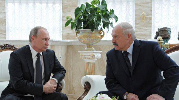  Президент России Владимир Путин и президент Беларуси Александр Лукашенко - Sputnik Тоҷикистон