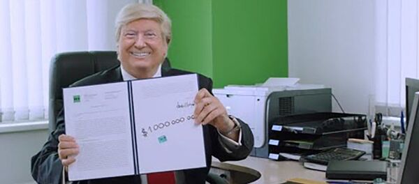 Спецкор из Белого дома: RT предложил работу Дональду Трампу - YouTube - Sputnik Таджикистан