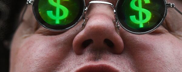 Знак доллара на очках - Sputnik Таджикистан