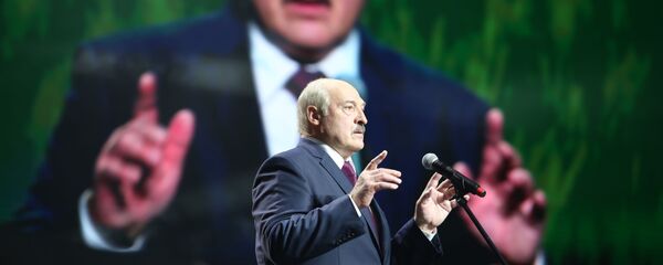 Президент Белоруссии Александр Лукашенко во время выступления в Минске Президент Белоруссии Александр Лукашенко во время выступления в Минске - Sputnik Таджикистан