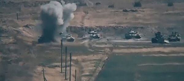 Возобновление столкновений: Армения и Азербайджан обвиняют друг друга в эскалации напряжённости - YouTube - Sputnik Таджикистан