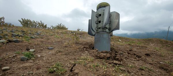 Реактивный снаряд системы Смерч на территории общины Иванян Нагорного Карабаха - Sputnik Тоҷикистон
