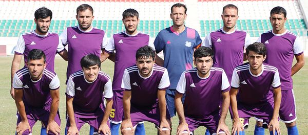 Футболисты команд первой лиги Равшан  - Sputnik Таджикистан