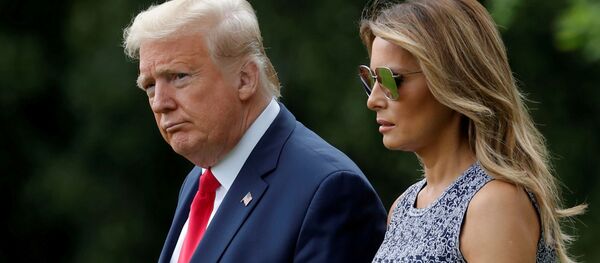 Президент США Дональд Трамп и его жена Мелания - Sputnik Таджикистан