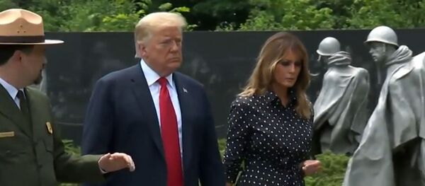 Кто из мировых лидеров столкнулся с COVID-19 - Sputnik Таджикистан