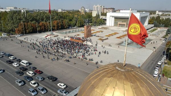 Акция протеста в Бишкеке - Sputnik Таджикистан
