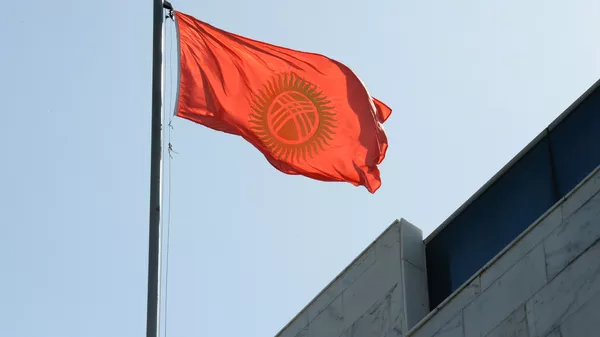 Флаг Кыргызстана - Sputnik Тоҷикистон