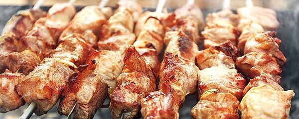 Куриный шашлык Куриный шашлык - Sputnik Таджикистан