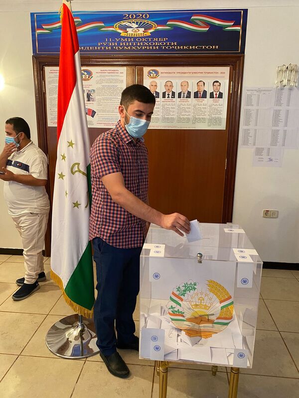 Выборы президента Таджикистана за рубежом: Саудовская Аравия - Sputnik Таджикистан