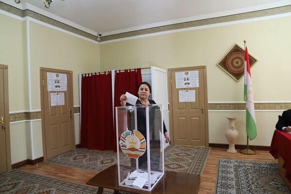 Выборы президента Таджикистана за рубежом: Туркменистан - Sputnik Таджикистан