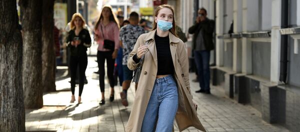 Масочный режим в пандемию - Sputnik Таджикистан