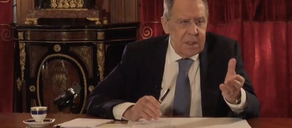 Почему у СМИ РФ возникают проблемы в странах СНГ? Ответ Лаврова - YouTube - Sputnik Таджикистан