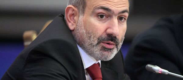 Премьер-министр Армении Никол Пашинян - Sputnik Тоҷикистон