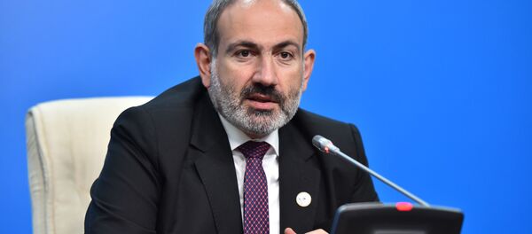 Президент РФ В. Путин принимает участие в заседании Высшего Евразийского экономического совета Президент РФ В. Путин принимает участие в заседании Высшего Евразийского экономического совета - Sputnik Тоҷикистон