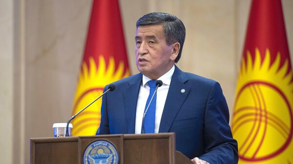 Президент Киргизии Сооронбай Жээнбеков - Sputnik Тоҷикистон