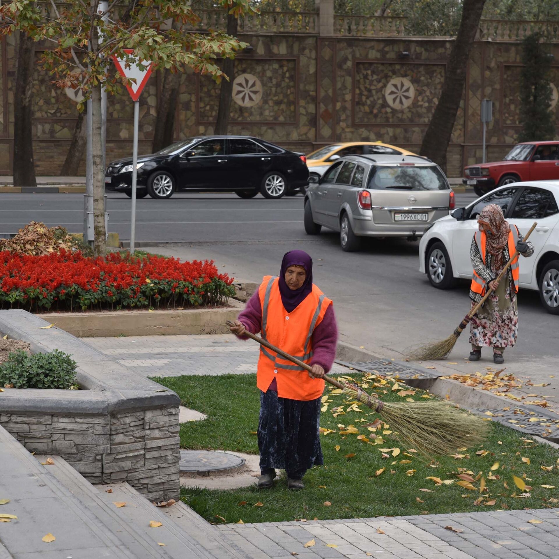 Погода душанбе 7. Таджикистан в ноябре. Душанбе в ноябре. Ситуация в Душанбе на сегодняшний день. Таджикистан в ноябре фото.